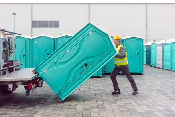 Best Portable restroom trailer rental  in Wellington, TX